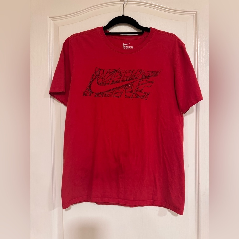 Nike Red Short Sleeve Tee​​​